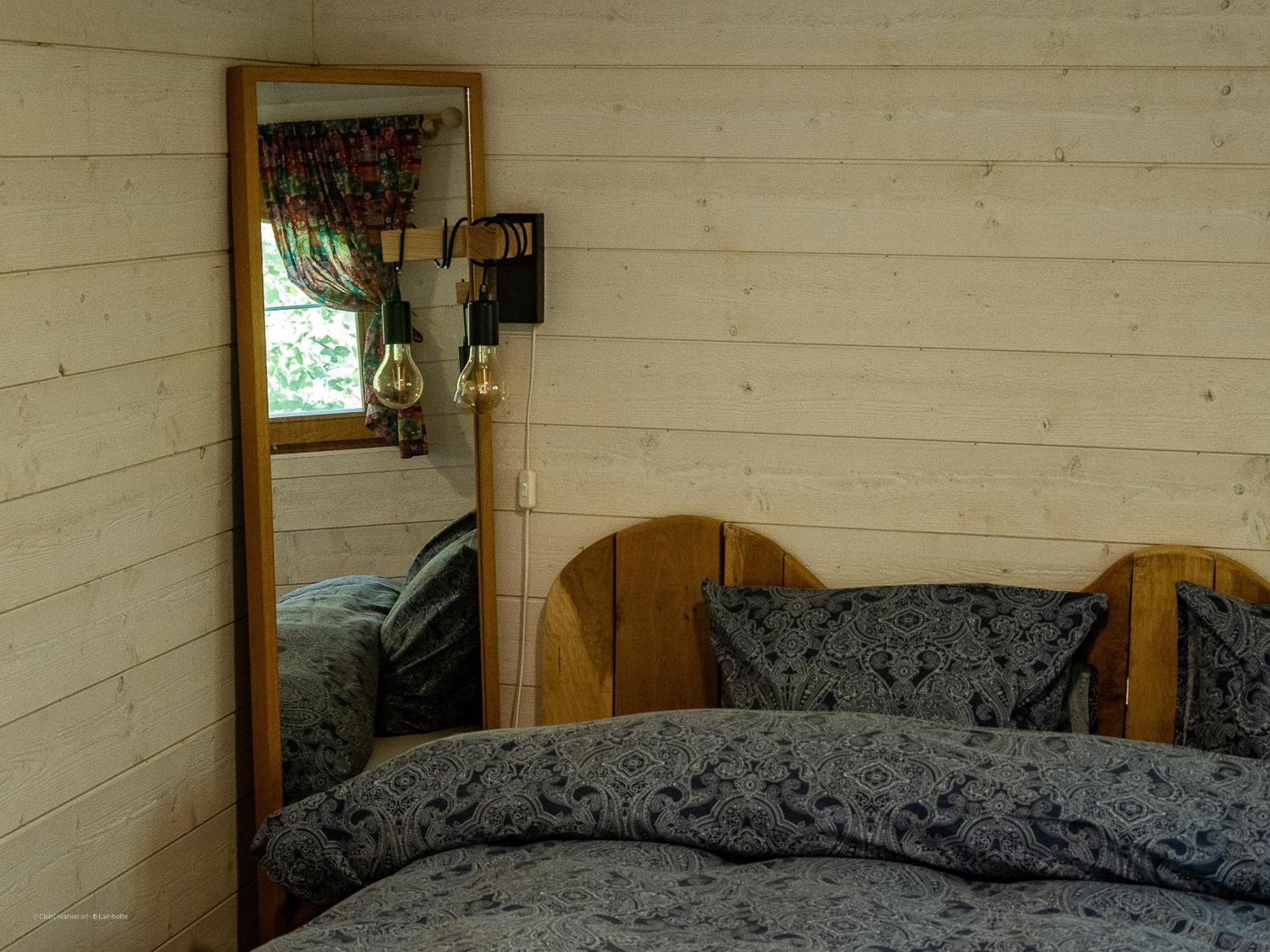 Villa La Tiny House De La Bergerie Lierneux Exterior foto